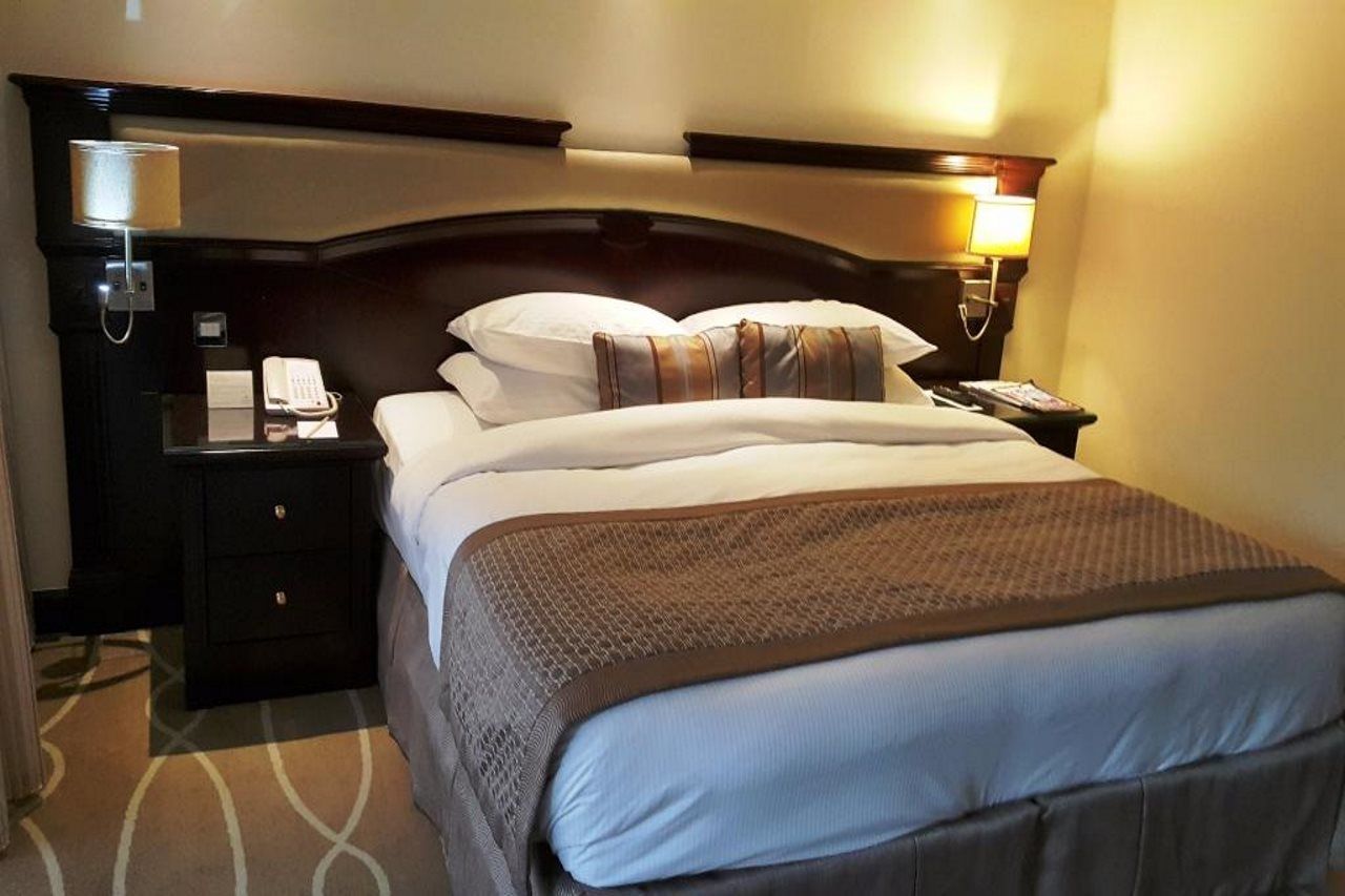 Danat Al Ain Resort מראה חיצוני תמונה A room at the hotel